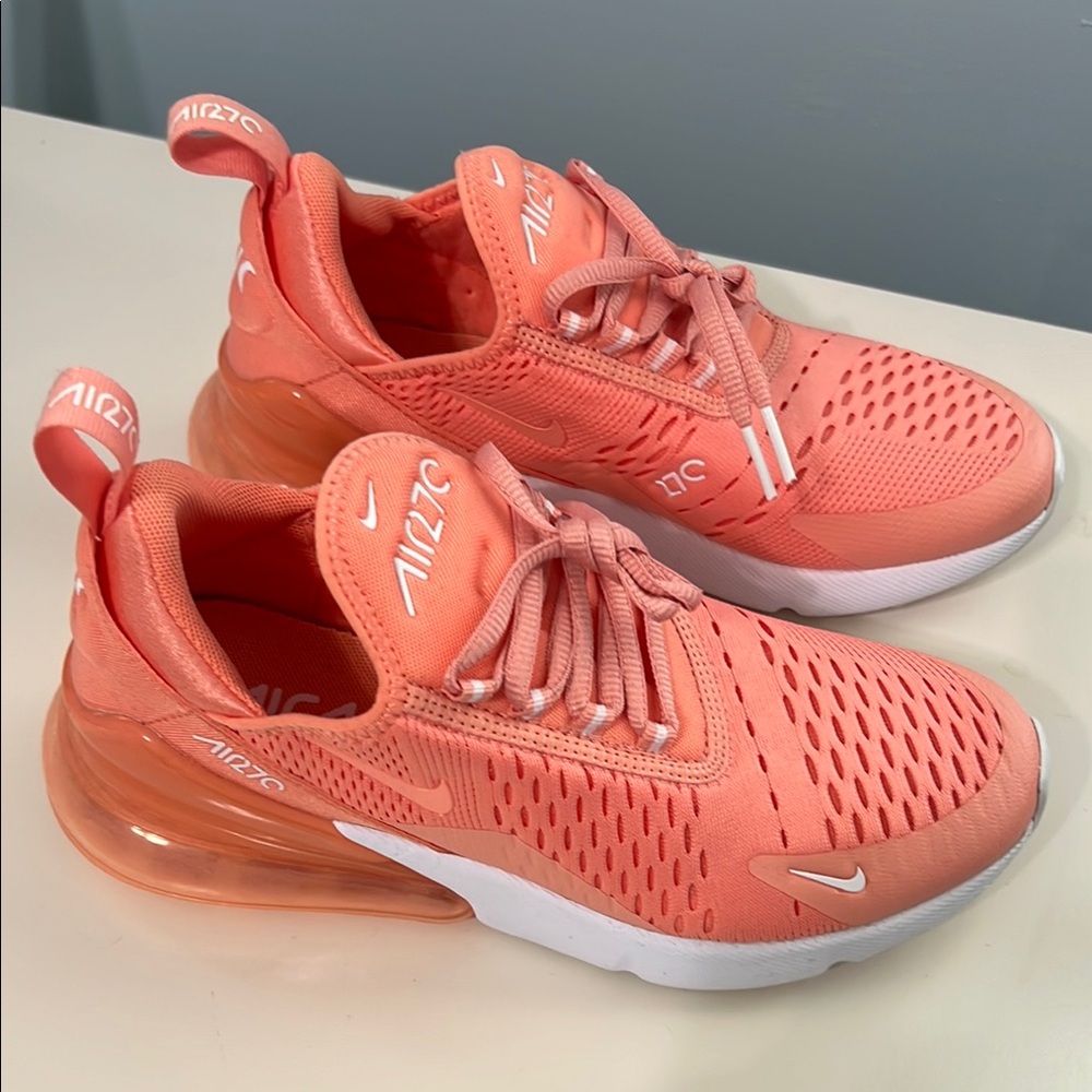Nike Air Max 270 Coral Sneakers size 6.5